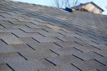 Skilled Enumclaw roofing contractors in WA near 98022